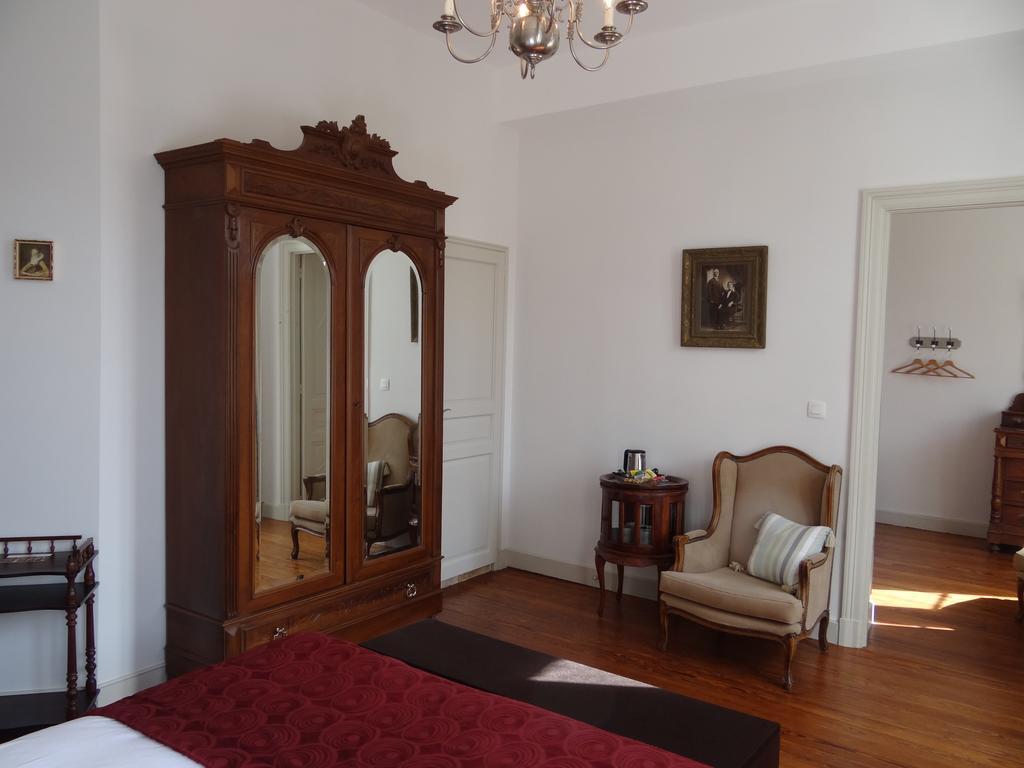 Bed & Breakfast L'Orangerie Carcassonne Kamer foto