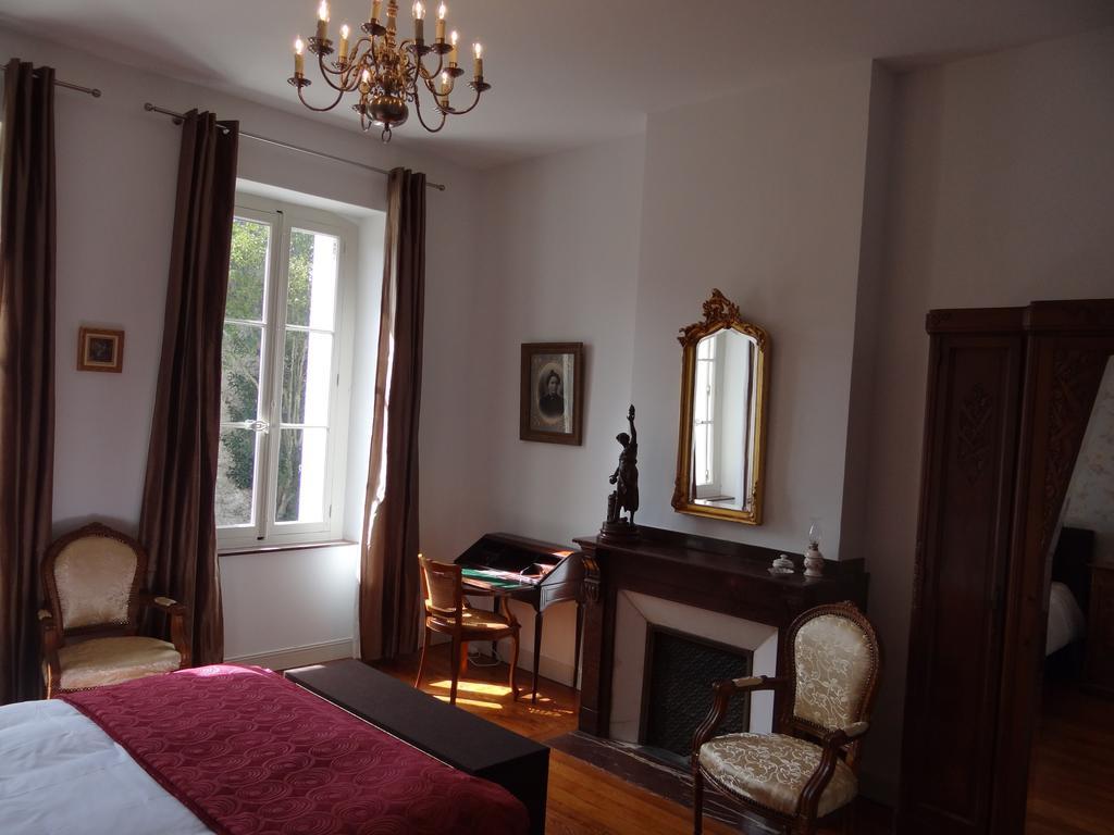 Bed & Breakfast L'Orangerie Carcassonne Kamer foto